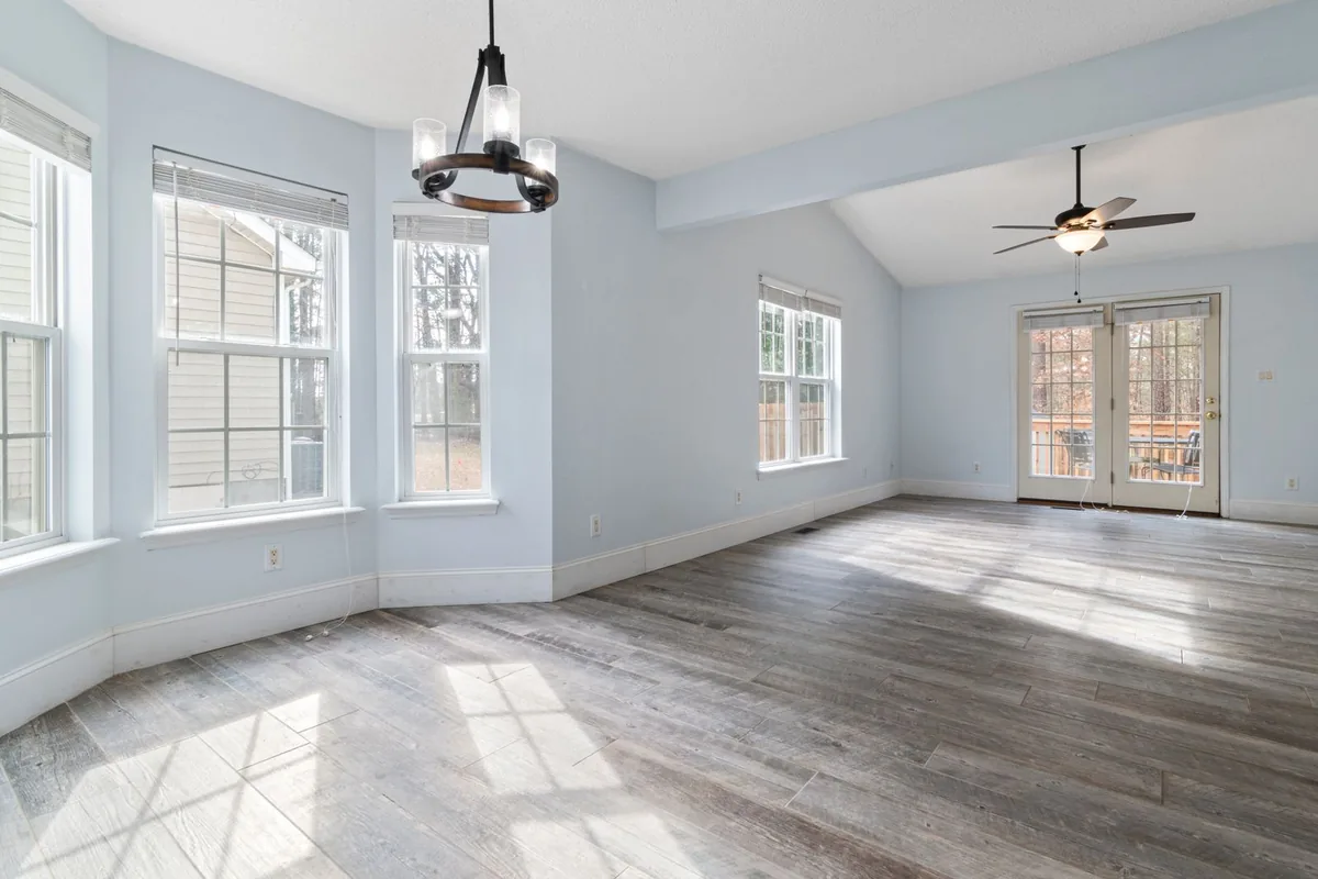 Clean, safe room after biohazard cleanup in Southbridge Town, MA